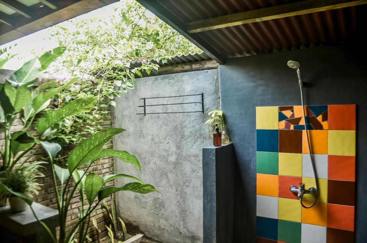Villa Nextdoor Nature Bantul Buitenkant foto