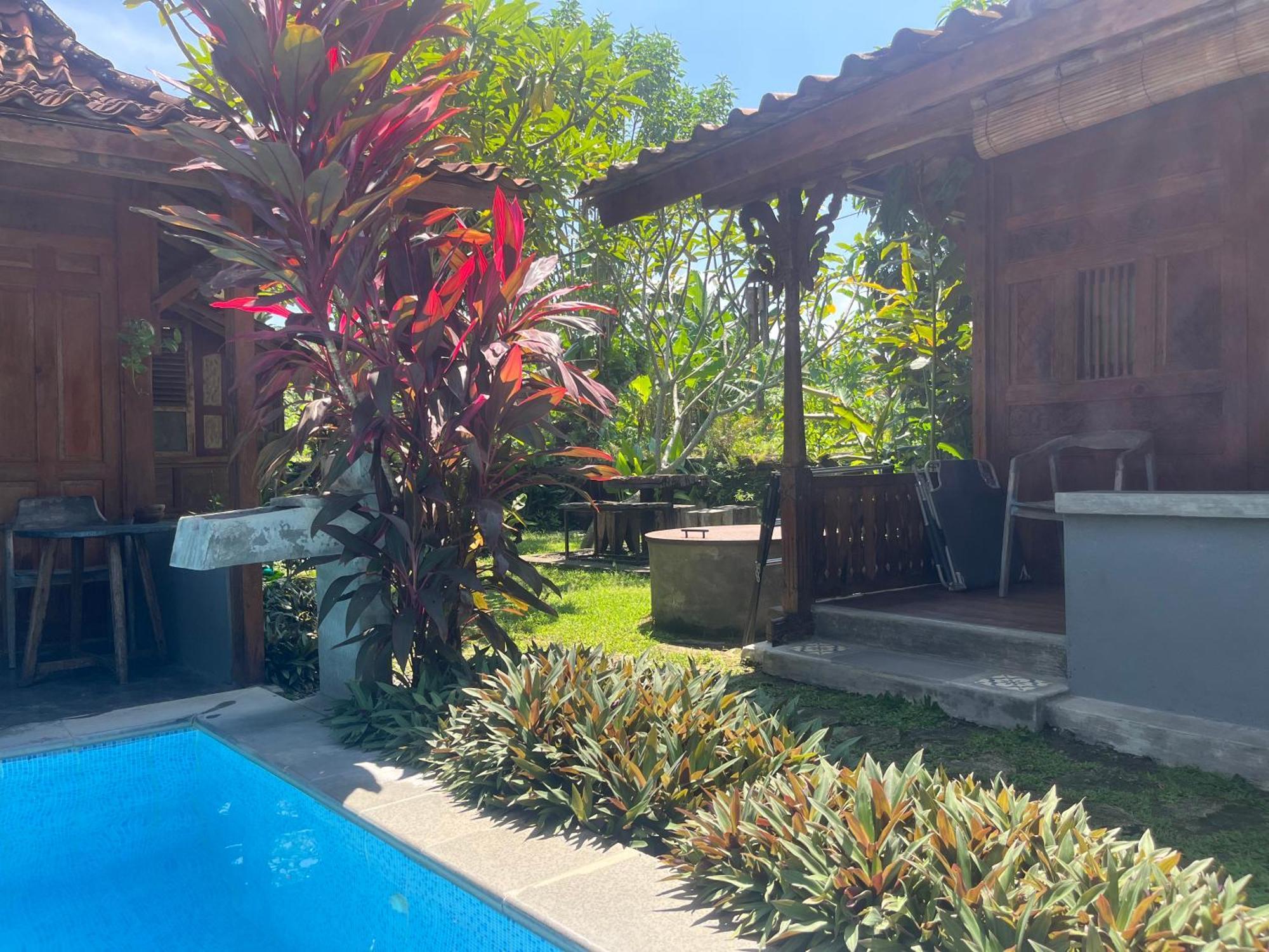 Villa Nextdoor Nature Bantul Buitenkant foto